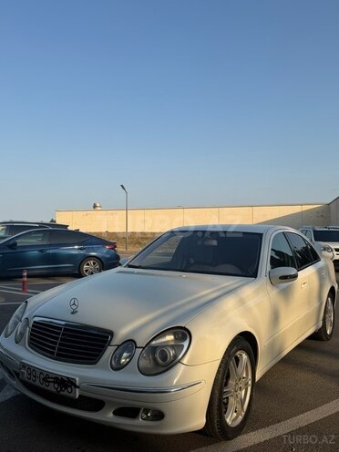 Mercedes E 200 2006, 447,000 km - 2.2 l - Bakı