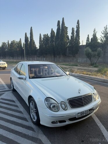 Mercedes E 200 2006, 447,000 km - 2.2 l - Bakı