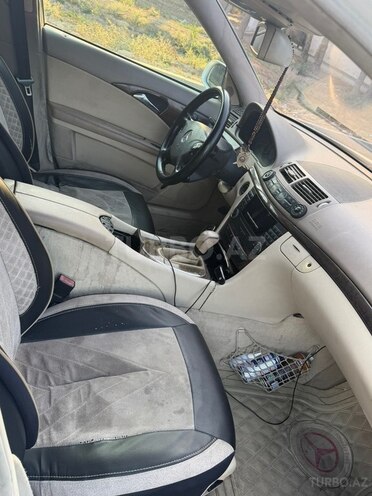 Mercedes E 200 2006, 447,000 km - 2.2 l - Bakı