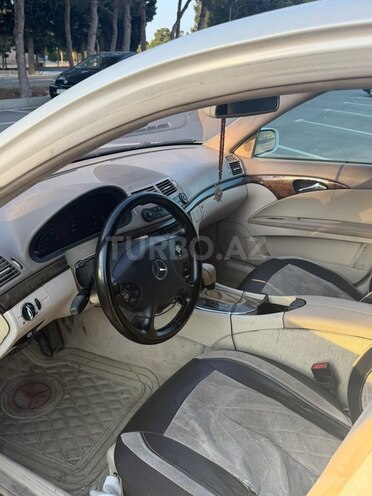 Mercedes E 200 2006, 447,000 km - 2.2 l - Bakı