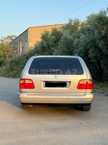 Mercedes E 240 1998, 245,153 km - 2.4 l - Bakı