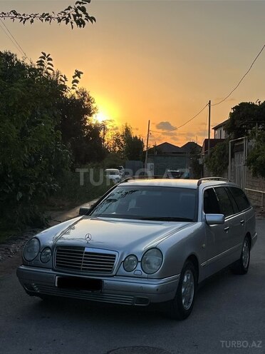 Mercedes E 240 1998, 245,153 km - 2.4 l - Bakı