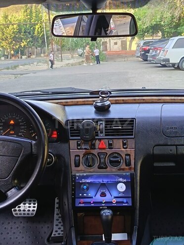 Mercedes C 230 1998, 268,000 km - 2.3 l - Sumqayıt