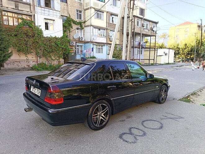 Mercedes C 230 1998, 268,000 km - 2.3 l - Sumqayıt