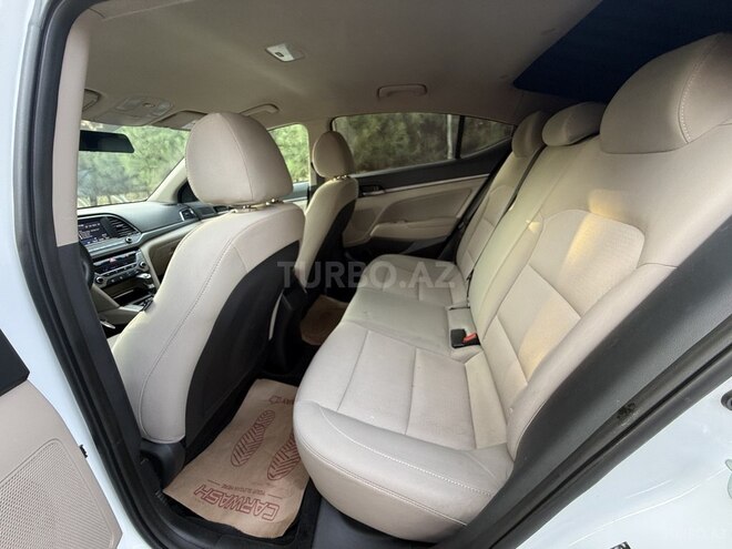 Hyundai Elantra 2016, 139,599 km - 2.0 л - Bakı