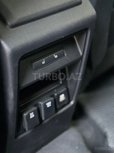 Land Rover Discovery Sport 2016, 158,000 km - 2.0 л - Bakı