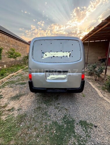 Nissan Urvan 2007, 337,684 km - 3.0 l - Bakı