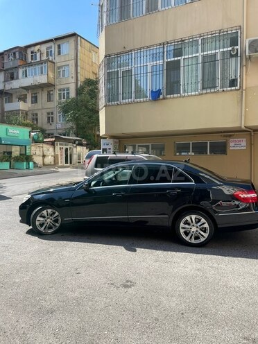Mercedes E 250 2010, 296,000 km - 1.8 l - Bakı