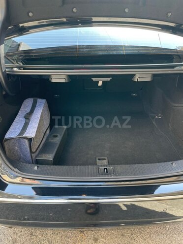 Mercedes E 250 2010, 296,000 km - 1.8 l - Bakı
