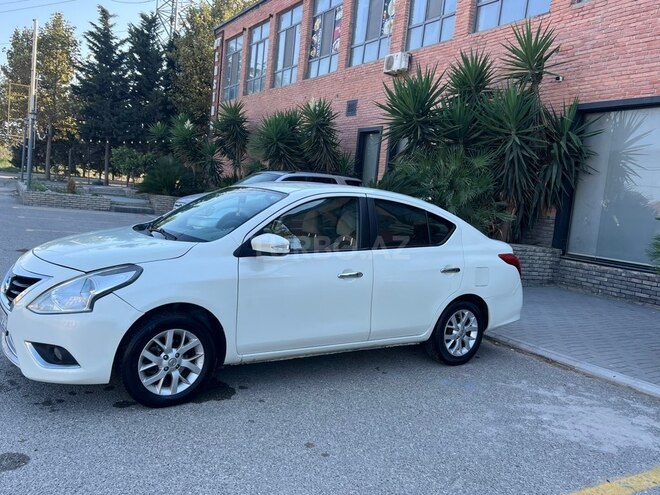Nissan Sunny 2014, 225,000 km - 1.5 л - Bakı