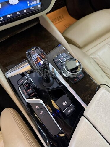 BMW 530 2018, 118,611 km - 2.0 л - Xırdalan