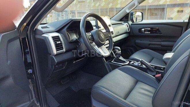 Mitsubishi L200 2025, 39,000 km - 2.4 л - Bakı