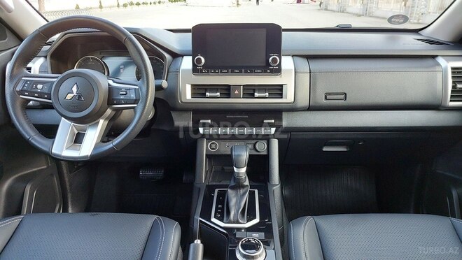 Mitsubishi L200 2025, 39,000 km - 2.4 л - Bakı