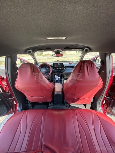 Toyota C-HR 2017, 117,000 km - 2.0 l - Bakı