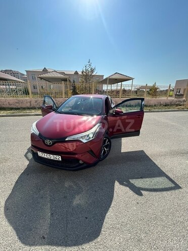Toyota C-HR 2017, 117,000 km - 2.0 l - Bakı