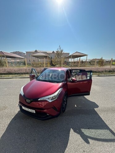 Toyota C-HR 2017, 117,000 km - 2.0 l - Bakı