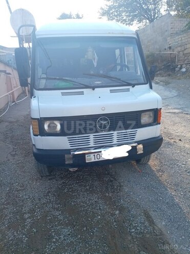 Mercedes 208 D 1994, 250,000 km - 2.4 l - Bakı