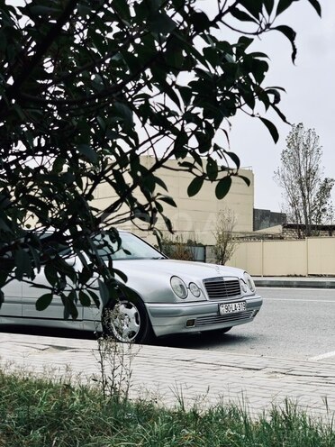 Mercedes E 230 1997, 900,000 km - 2.3 l - Bakı