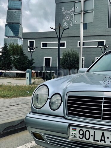 Mercedes E 230 1997, 900,000 km - 2.3 l - Bakı