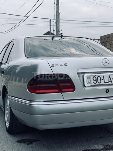 Mercedes E 230 1997, 900,000 km - 2.3 l - Bakı
