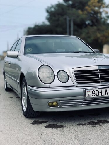 Mercedes E 230 1997, 900,000 km - 2.3 l - Bakı