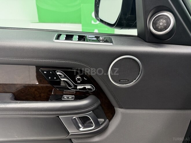 Land Rover Range Rover 2018, 128,500 km - 3.0 l - Bakı