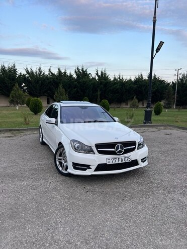Mercedes C 250 2014, 245,000 km - 1.8 л - Bakı
