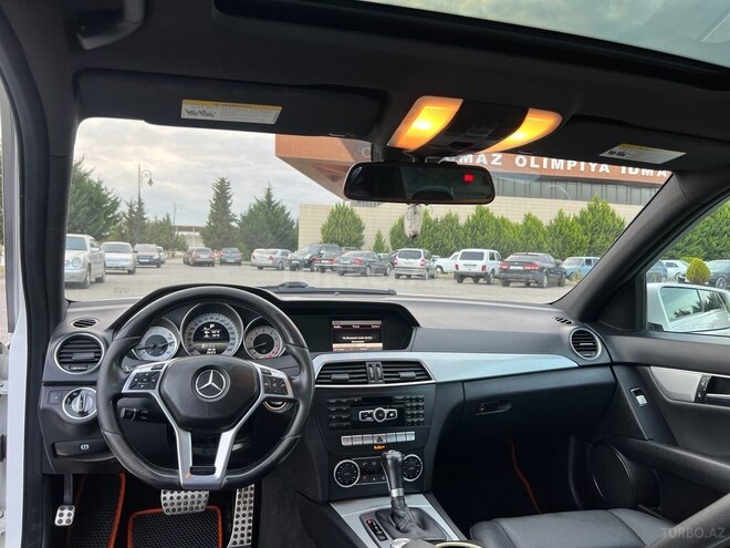 Mercedes C 250 2014, 245,000 km - 1.8 л - Bakı
