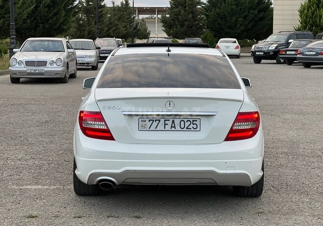 Mercedes C 250 2014, 245,000 km - 1.8 л - Bakı