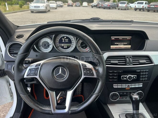Mercedes C 250 2014, 245,000 km - 1.8 л - Bakı