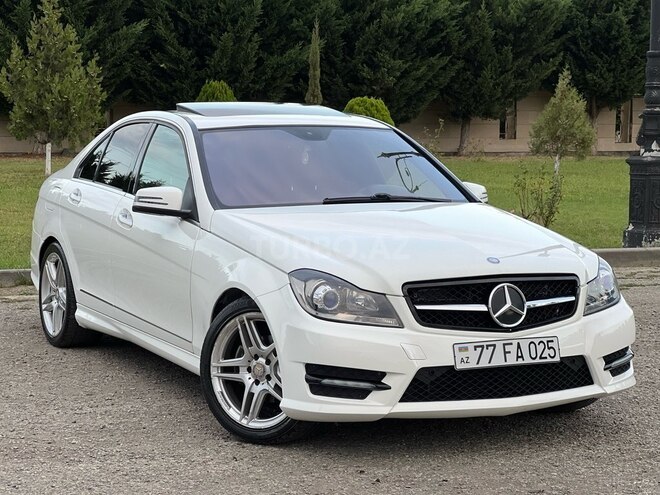 Mercedes C 250 2014, 245,000 km - 1.8 л - Bakı
