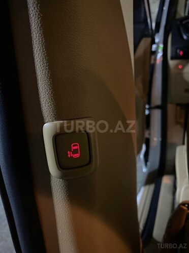 Kia Carnival 2017, 140,000 km - 2.2 l - Bakı
