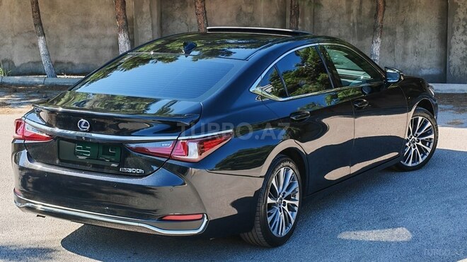 Lexus ES 300h 2021, 89,000 km - 2.5 l - Bakı