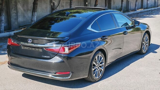 Lexus ES 300h 2021, 89,000 km - 2.5 l - Bakı