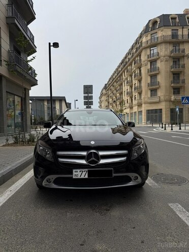 Mercedes GLA 250 2016, 239,200 km - 2.0 l - Bakı