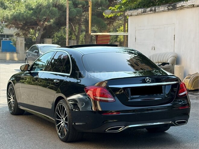 Mercedes E 220 d 2017, 182,000 km - 2.1 l - Bakı