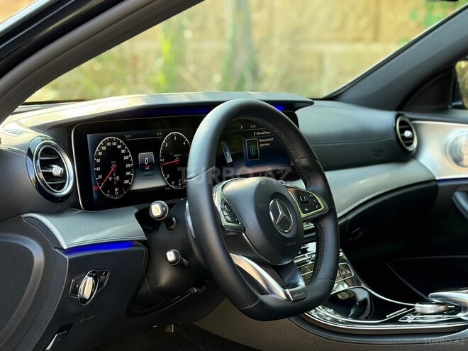 Mercedes E 220 d 2017, 182,000 km - 2.1 l - Bakı