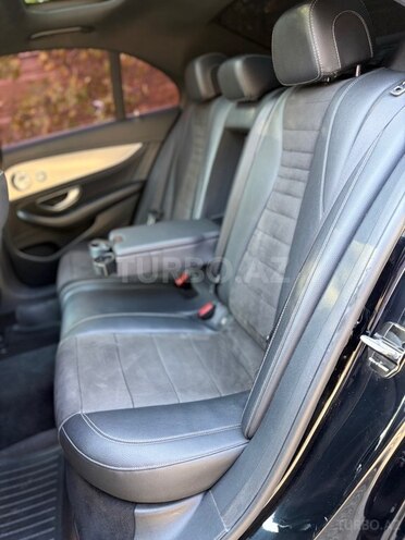 Mercedes E 220 d 2017, 182,000 km - 2.1 l - Bakı