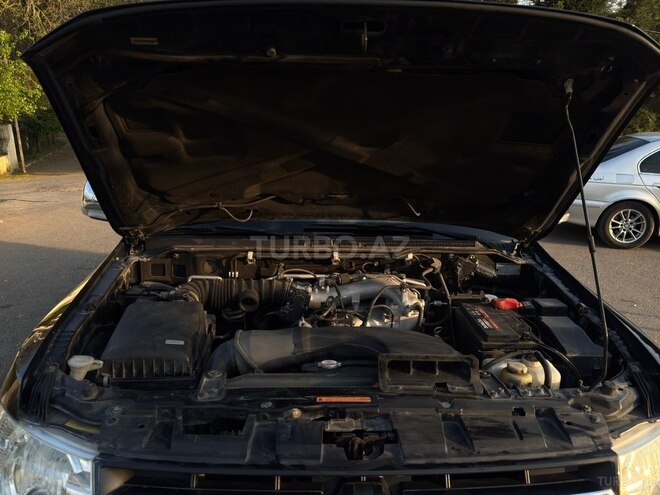 Mitsubishi Pajero 2007, 259,000 km - 3.0 l - Bakı