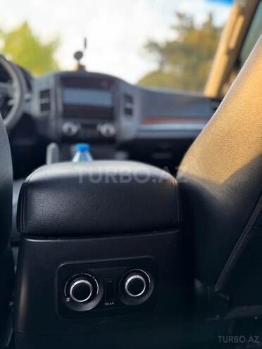 Mitsubishi Pajero 2007, 259,000 km - 3.0 l - Bakı