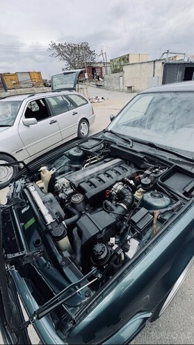 BMW 525 1994, 255,000 km - 2.5 l - Bakı