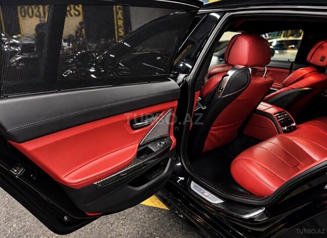 BMW M6 2014, 96,300 km - 4.4 l - Bakı