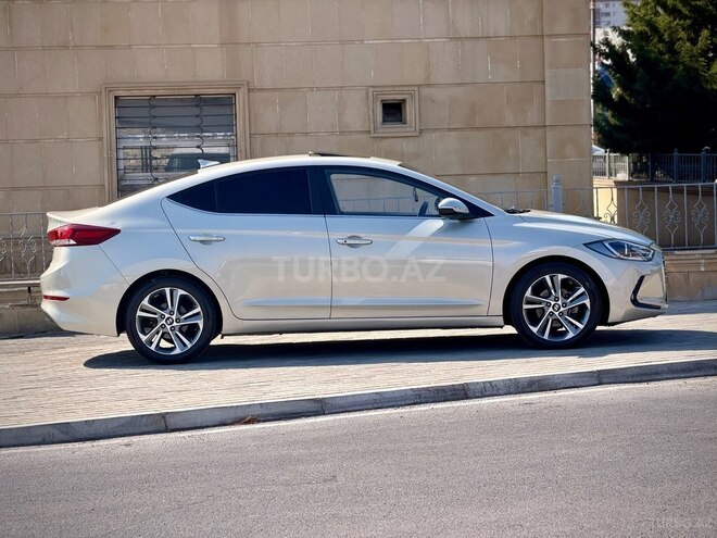 Hyundai Avante 2016, 109,000 km - 1.6 l - Bakı