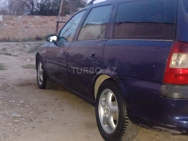 Opel Vectra 1996, 335,000 km - 2.0 l - Sumqayıt