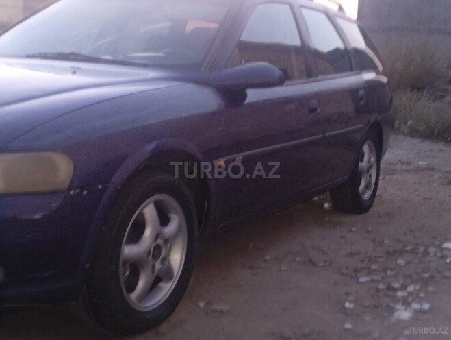 Opel Vectra 1996, 335,000 km - 2.0 l - Sumqayıt