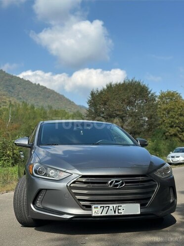 Hyundai Elantra 2017, 210,824 km - 2.0 l - Qəbələ