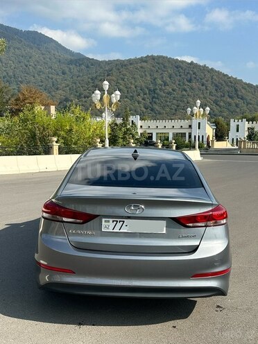 Hyundai Elantra 2017, 210,824 km - 2.0 l - Qəbələ