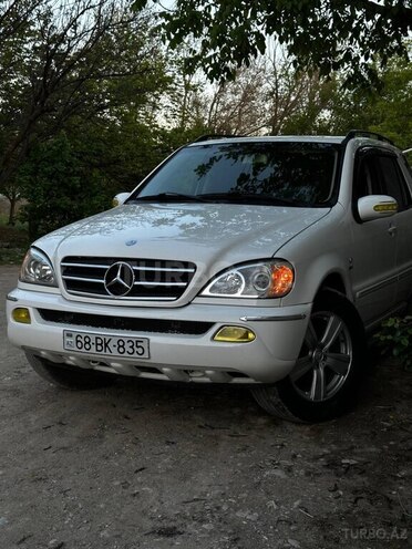 Mercedes ML 320 2002, 282,000 km - 3.2 l - Naxçıvan