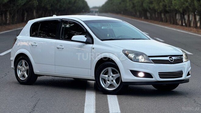 Opel Astra 2009, 169,000 km - 1.4 l - Gəncə
