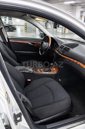 Mercedes E 200 2004, 294,815 km - 1.8 l - Sumqayıt